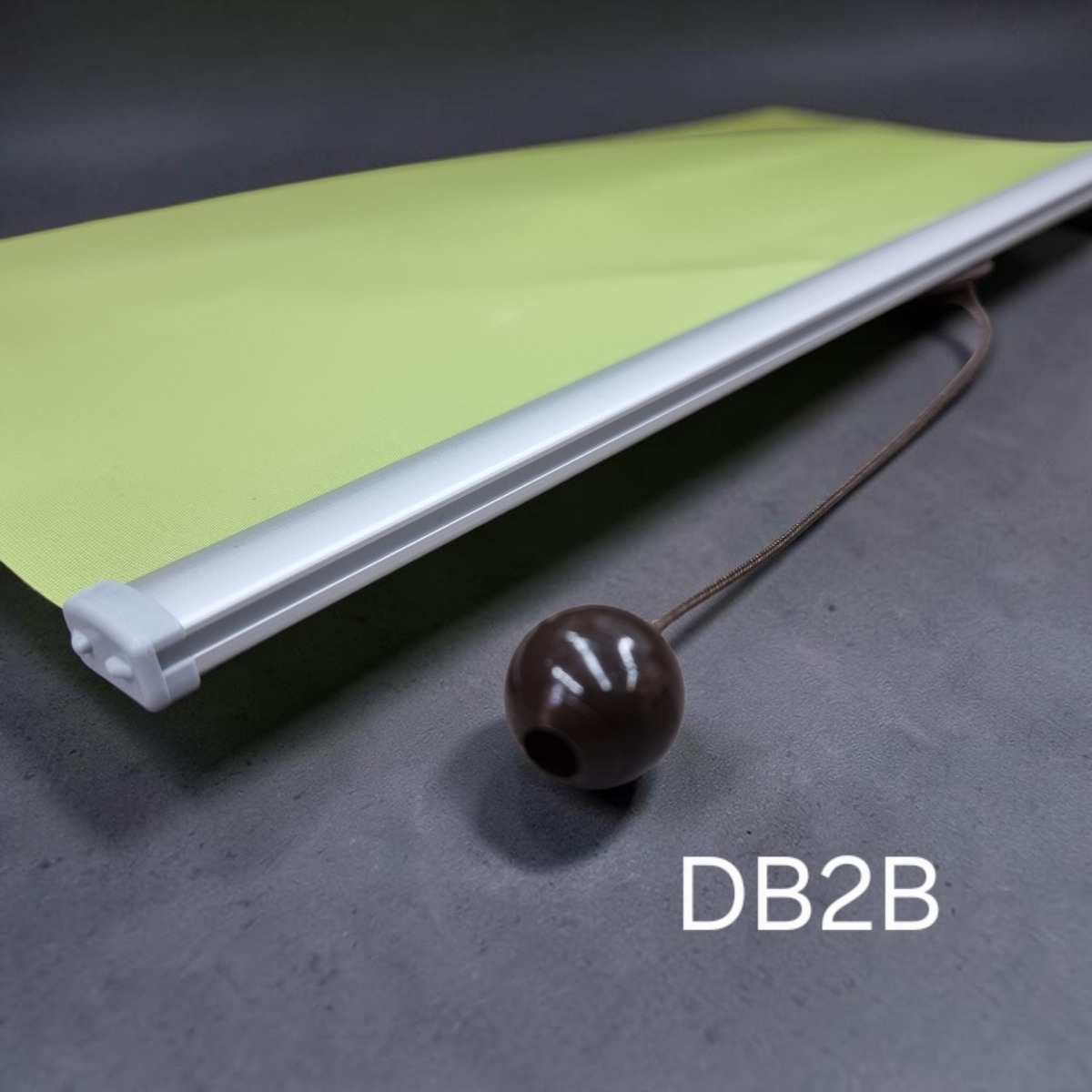 Vedruga rulookardina DB2B-alaliist